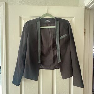 Tart Collections Black Crop Blazer
